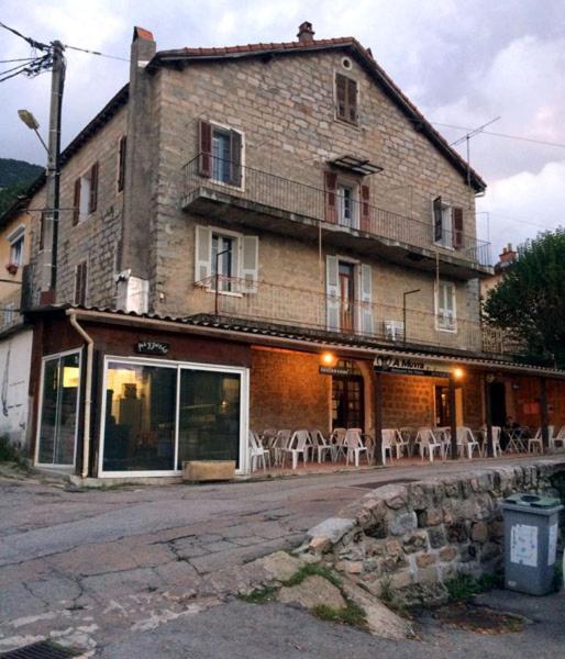 95m2 au calme à 25mn AJACCIO, plages, linge inclus Ucciani Exterior foto